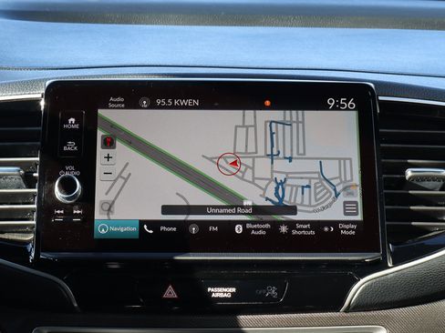 Used 2024 Honda Ridgeline TrailSport image 11