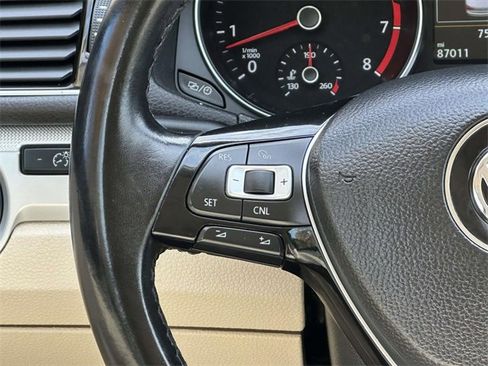 Used 2019 Volkswagen Passat 2.0T Wolfsburg image 17