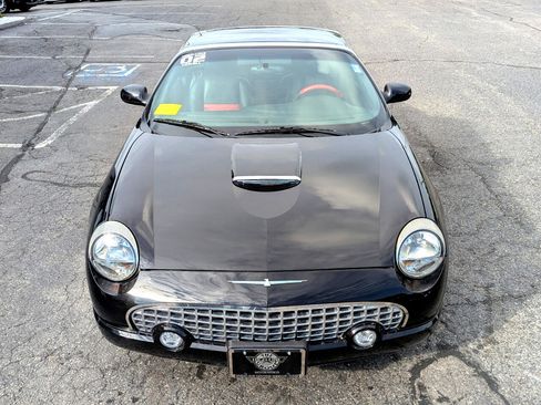 Used 2002 Ford Thunderbird image 3