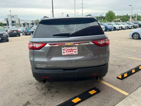 Used 2021 Chevrolet Traverse LT w/ LPO, Floor Liner Package AWD/4WD image 4