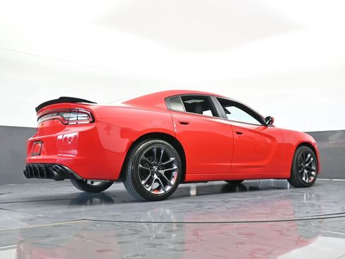 Used 2019 Dodge Charger SXT image 58