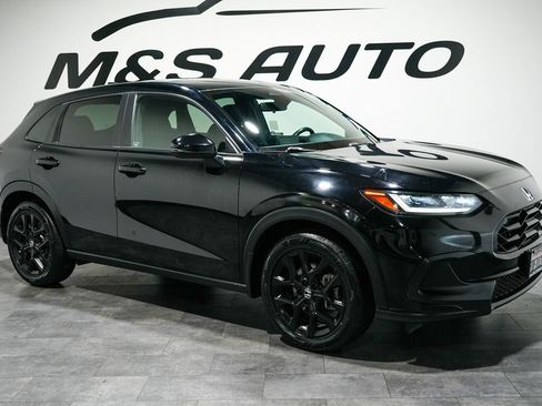 Used 2023 Honda HR-V Sport image 7