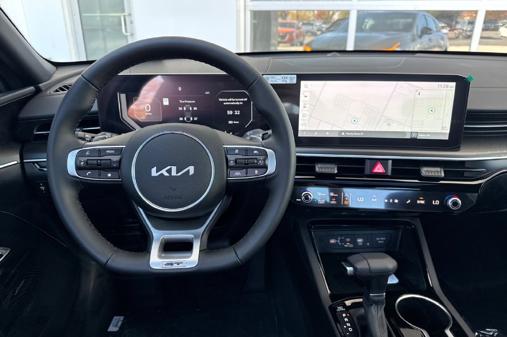 New 2027 Kia K5 GT FWD image 15