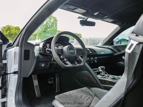Used 2023 Audi R8 V10 performance AWD/4WD image 33