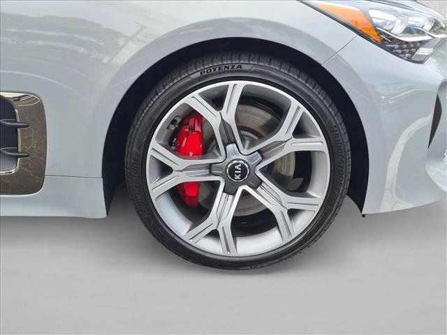 Used 2021 Kia Stinger GT1 RWD image 22