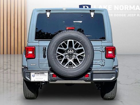 New 2026 Jeep Wrangler Sahara AWD/4WD image 8