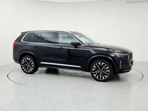 New 2025 Volvo XC90 B5 Plus w/ Protection Package Premier image 3