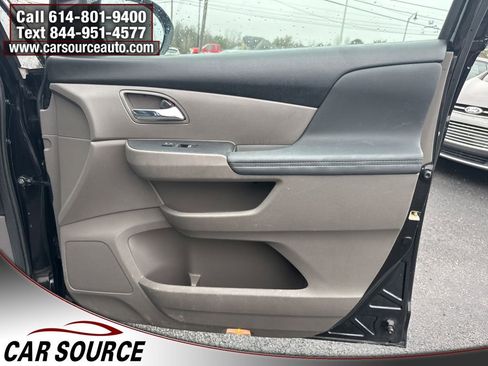 Used 2017 Honda Odyssey Touring Elite image 33