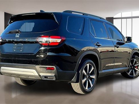 Certified 2023 Honda Pilot Elite image 6