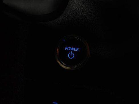 Used 2024 Toyota Tundra Limited AWD/4WD image 18