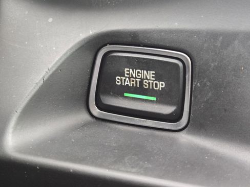 Used 2019 Chevrolet Camaro SS image 20