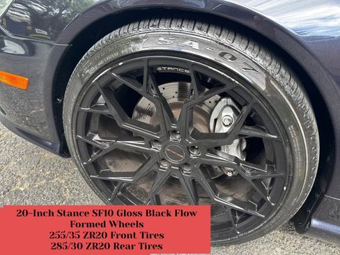 Used 2011 Mercedes-Benz SL 550 image 33