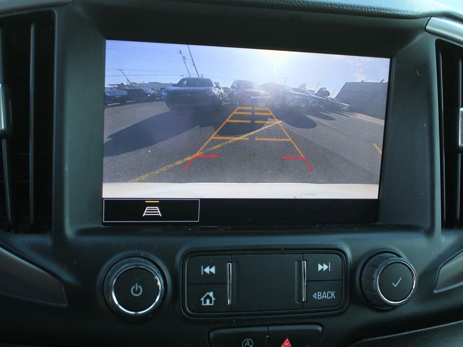 Used 2022 GMC Terrain AT4 w/ GMC Pro Grade Package AWD/4WD image 15