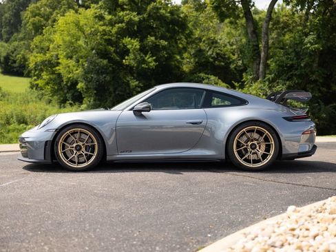 Used 2026 Porsche 911 GT3 RWD image 3
