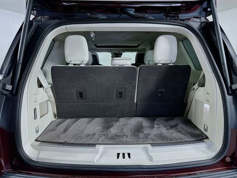 Used 2020 Lincoln Navigator Black Label w/ Cargo Convenience Package AWD/4WD image 21