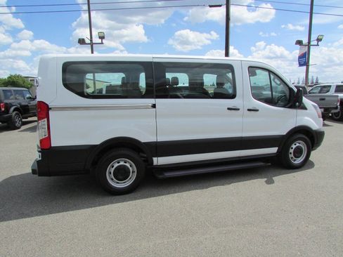 Used 2019 Ford Transit 150 XL RWD image 6