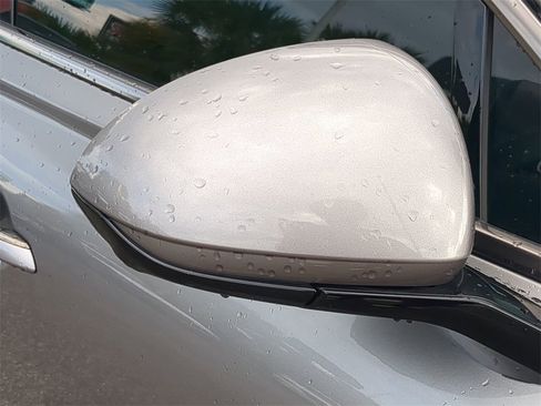 Used 2025 Genesis G80 2.5T Sport Prestige image 11