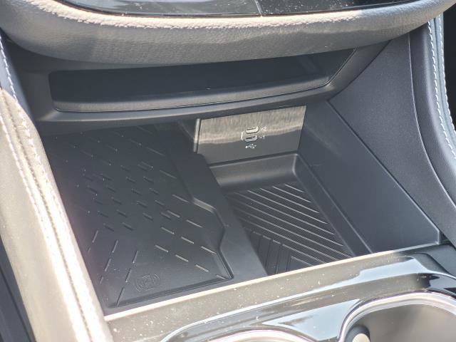 New 2027 Chrysler Pacifica Limited FWD image 18