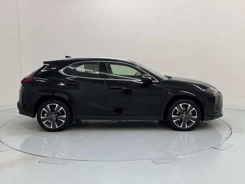 Used 2023 Lexus UX 250h AWD w/ Premium Package image 7