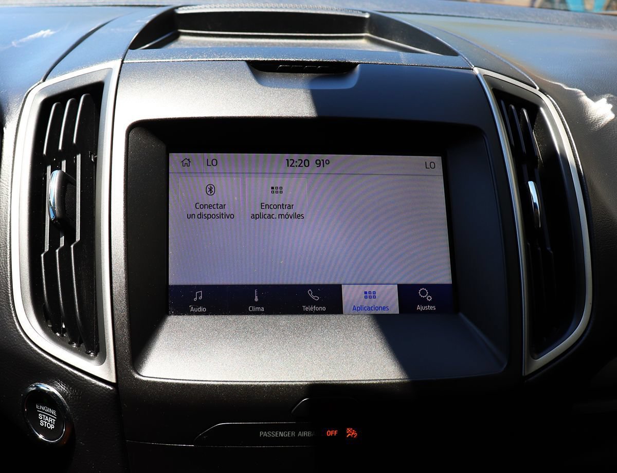 Used 2020 Ford Edge SEL FWD image 51