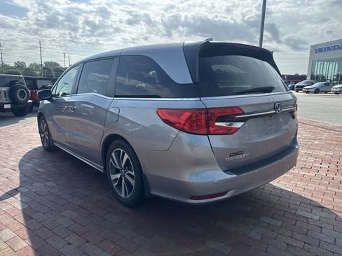 Used 2022 Honda Odyssey Touring image 7