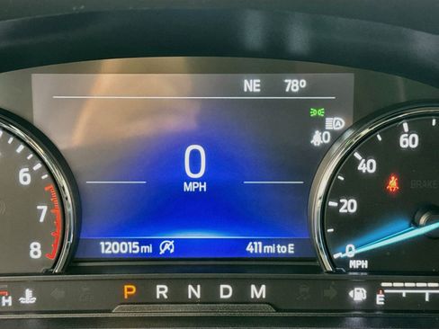 Used 2020 Ford Explorer XLT w/ Comfort Package AWD/4WD image 15
