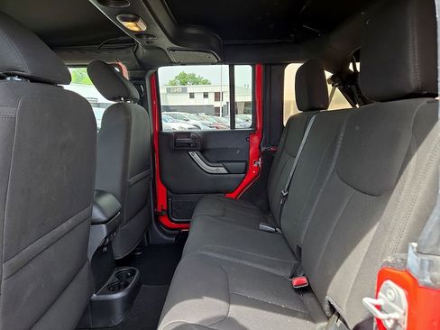 Used 2015 Jeep Wrangler Unlimited Sport w/ Quick Order Package 24S AWD/4WD image 14