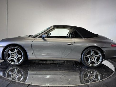 Used 2003 Porsche 911 Cabriolet image 29
