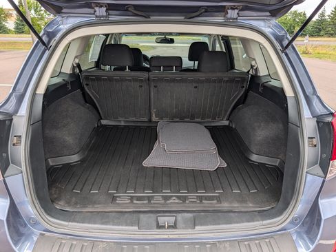 Used 2014 Subaru Outback 2.5i Premium w/ Moonroof Package AWD/4WD image 18