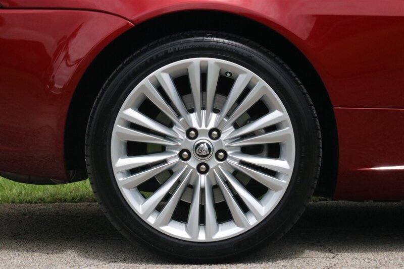 Used 2012 Jaguar XK Convertible RWD image 39