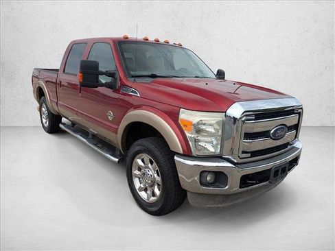 Used 2013 Ford F250 Lariat w/ Lariat Interior Pkg AWD/4WD image 3