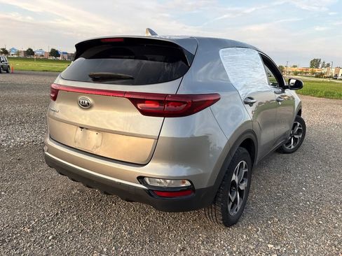 Used 2020 Kia Sportage LX AWD/4WD image 9