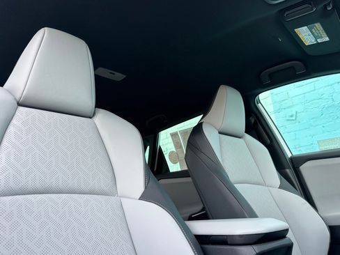 New 2026 Subaru Solterra Limited image 19