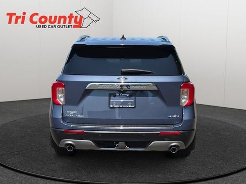 Used 2021 Ford Explorer Limited w/ Equipment Group 301A AWD/4WD image 7