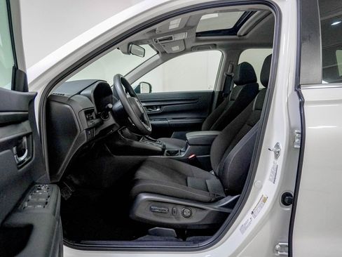 Certified 2025 Honda CR-V EX image 19