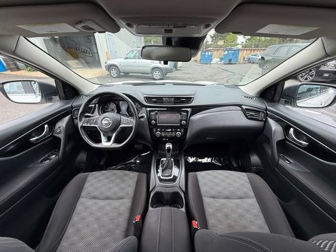 Used 2019 Nissan Rogue Sport SV AWD/4WD image 21