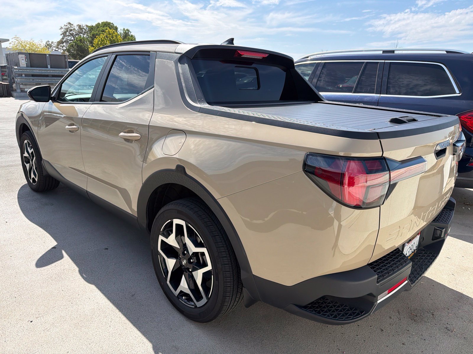 Used 2024 Hyundai Santa Cruz Limited AWD/4WD image 5