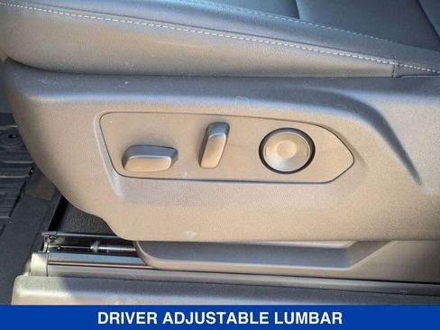 New 2026 GMC Sierra 2500 SLT w/ SLT Convenience Package image 15