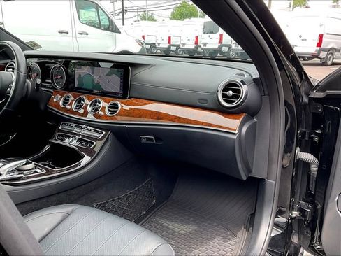 Certified 2020 Mercedes-Benz E 350 4MATIC Sedan image 28