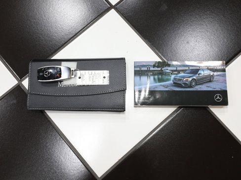 Used 2019 Mercedes-Benz S 560 4MATIC Sedan image 73