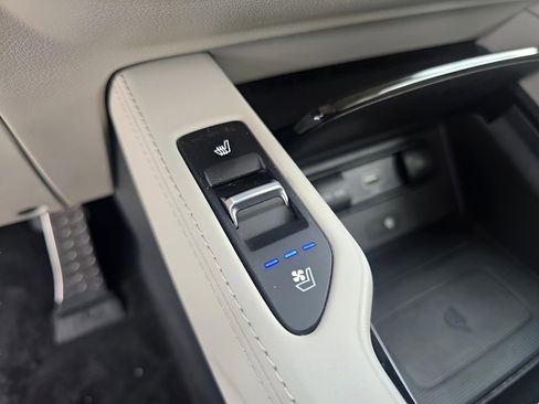 Used 2021 Kia Telluride SX w/ Towing Package FWD image 21