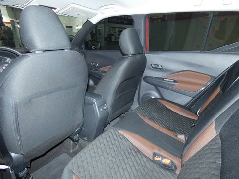 Used 2023 Nissan Kicks SR image 20