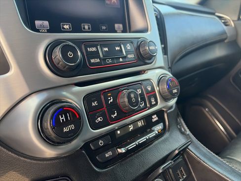 Used 2015 GMC Yukon XL SLT image 17