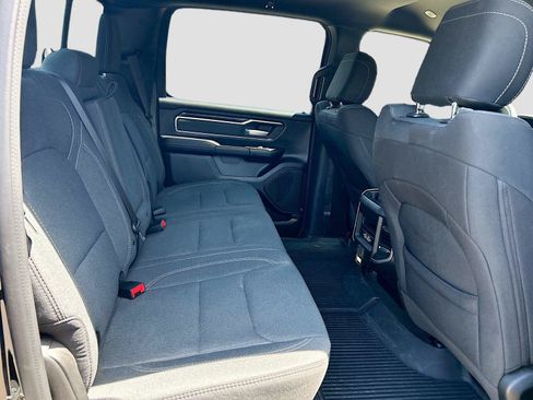 Used 2022 RAM 1500 Big Horn AWD/4WD image 19