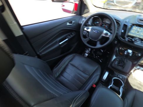 Used 2016 Ford Escape Titanium FWD image 27