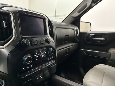 Used 2021 Chevrolet Silverado 1500 LTZ w/ LTZ Convenience Package II AWD/4WD image 35