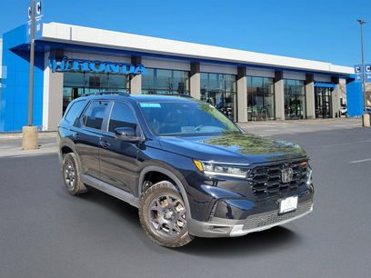 Certified 2025 Honda Pilot TrailSport