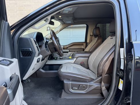 Used 2019 Ford F150 Limited image 19