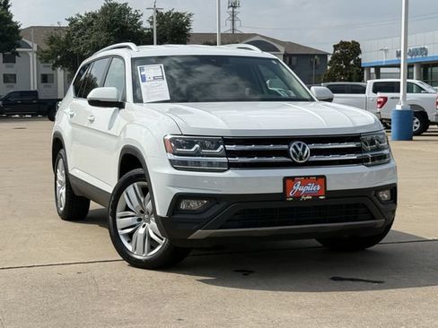 Used 2019 Volkswagen Atlas SE FWD image 2