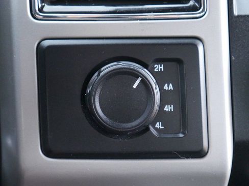 Used 2020 Ford F150 Lariat AWD/4WD image 38